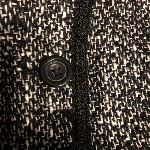 Appleseed’s Petites Black Tweed Blazer - 12P - Picture 4 of 7